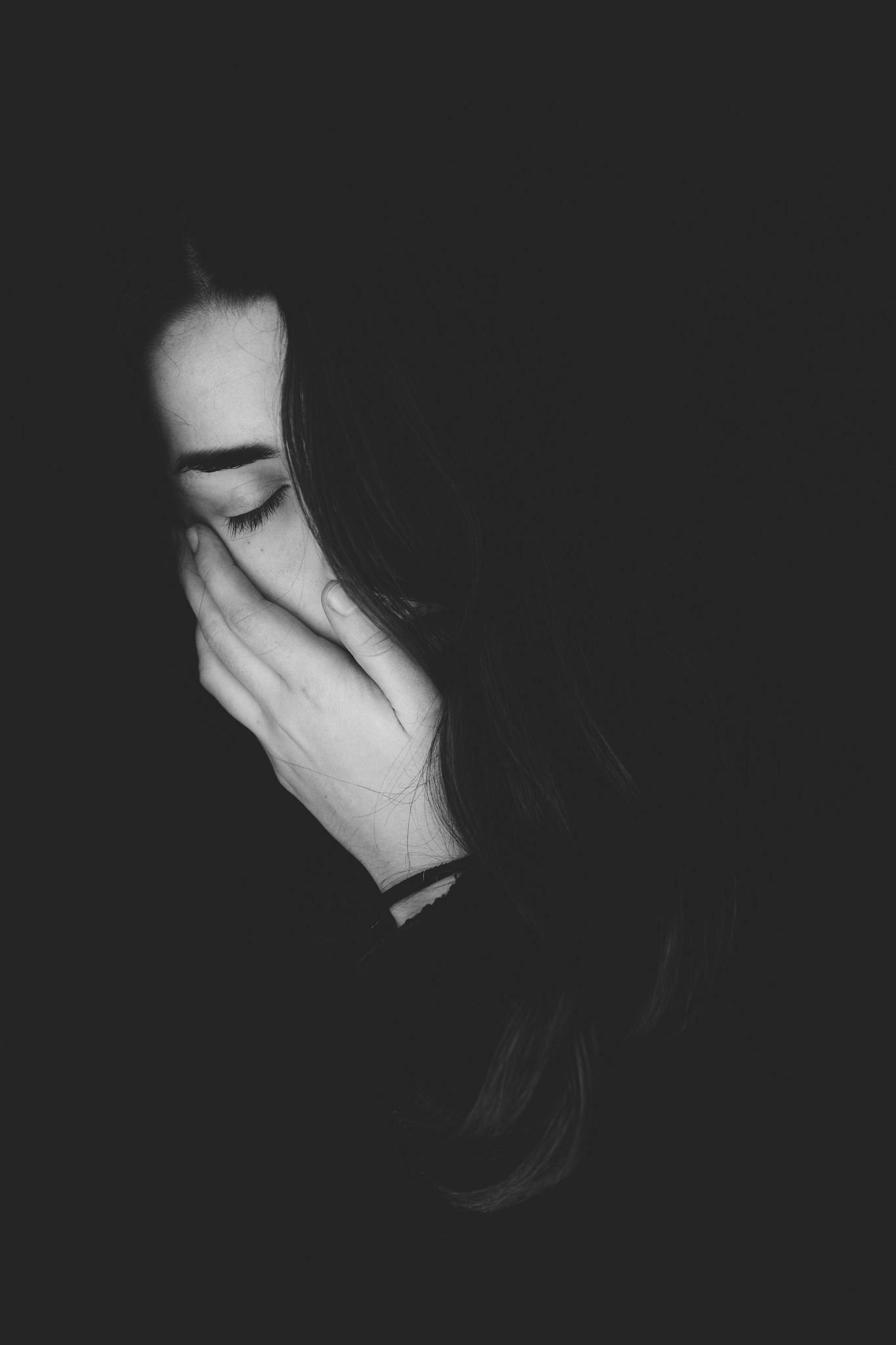 شعر العيون الساهرة